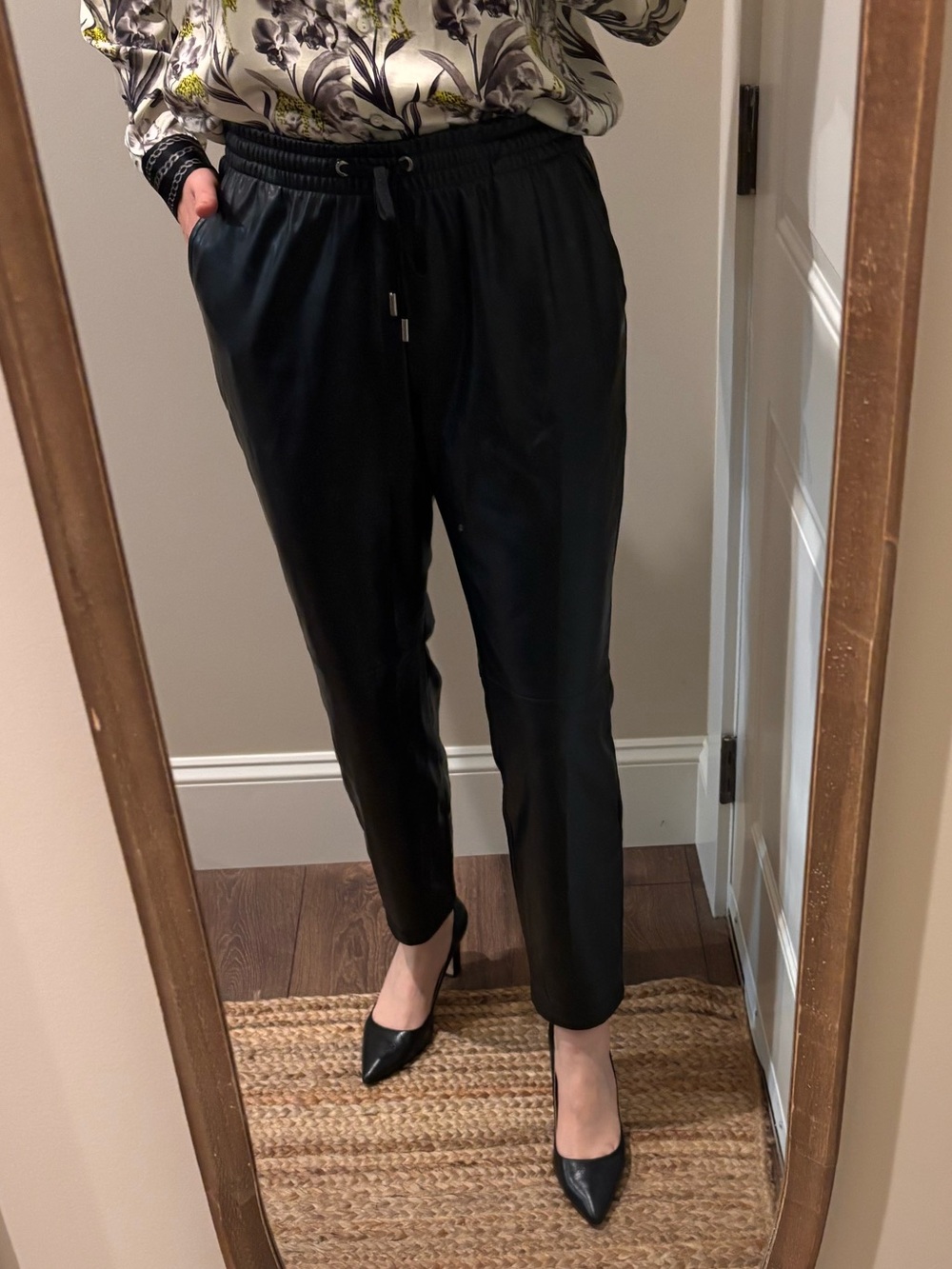 Laundry By Shelli Segal Black Straight-Leg Drawstring Pants